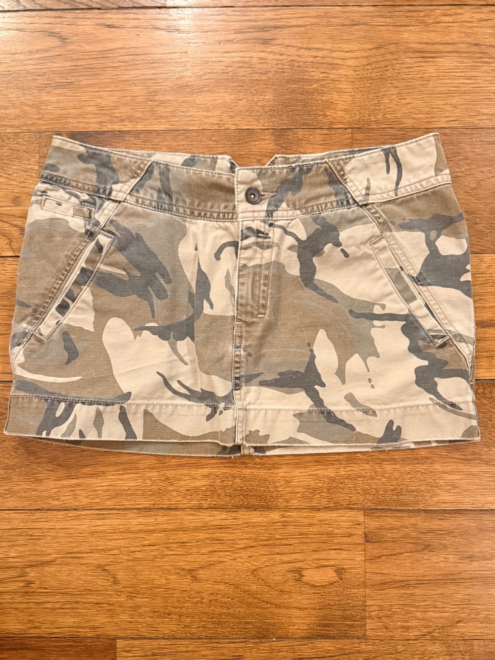 Camo Print Women’s Mini Skirt